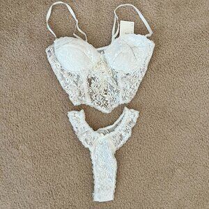 Faris White Beaded Lace 2 Piece Bustier & Underwear